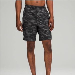 Lululemon Surge Black Camo Linerless Shorts 6 inch inseam